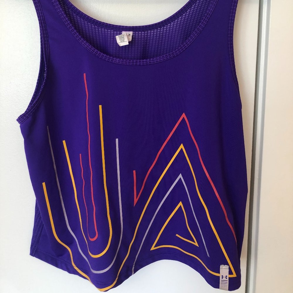 Under Armour Heatgear Tank Top, Women's XS, Purple with funky stripes